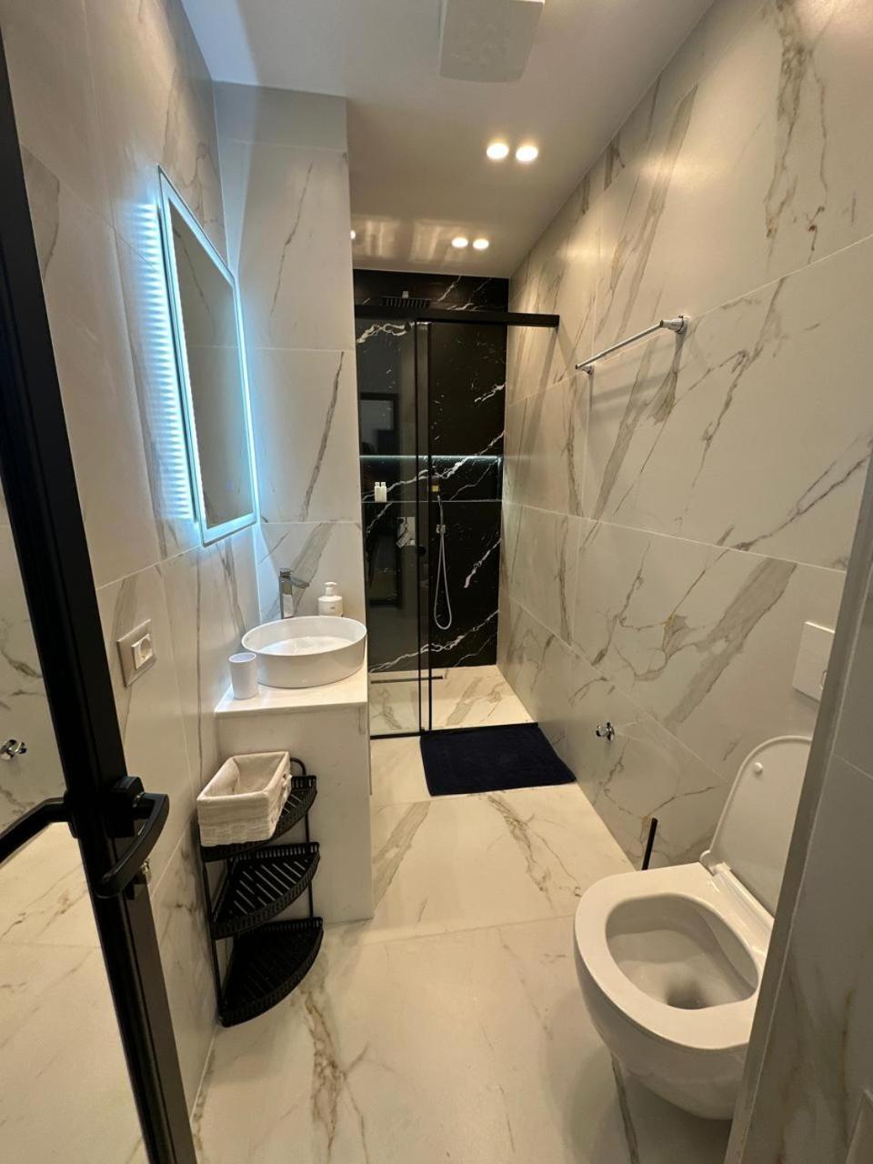 Erinda'S Apartment تيرانا المظهر الخارجي الصورة